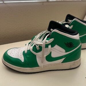 Air Jordan 1 Mid Big Kids' Shoes Size 7Y LUCKY GREEN/BLACK/WHITE